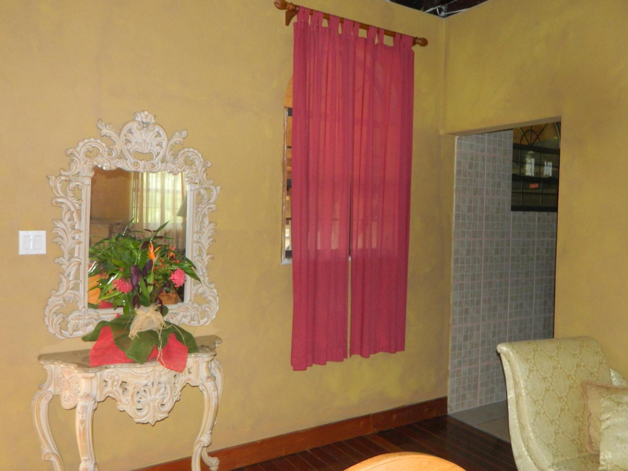Becks Bed & Breakfast Crooked Tree Rum bild